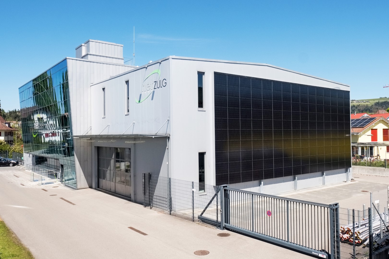 photovoltaik fassade integriert steffisburg netzulg